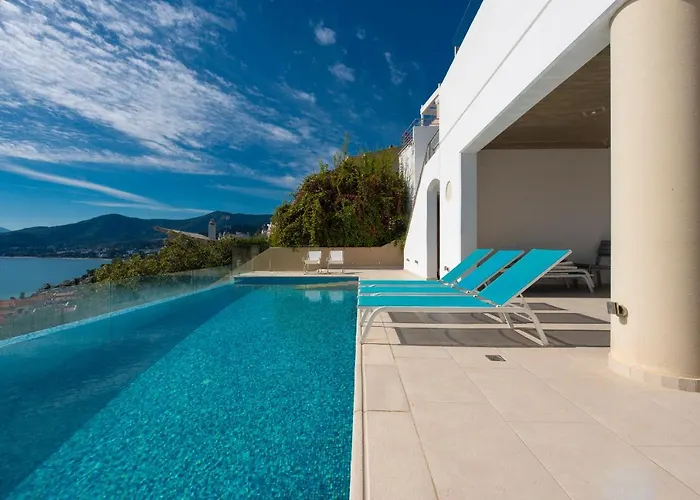 Evian Villa PalaiónTsiflíkion